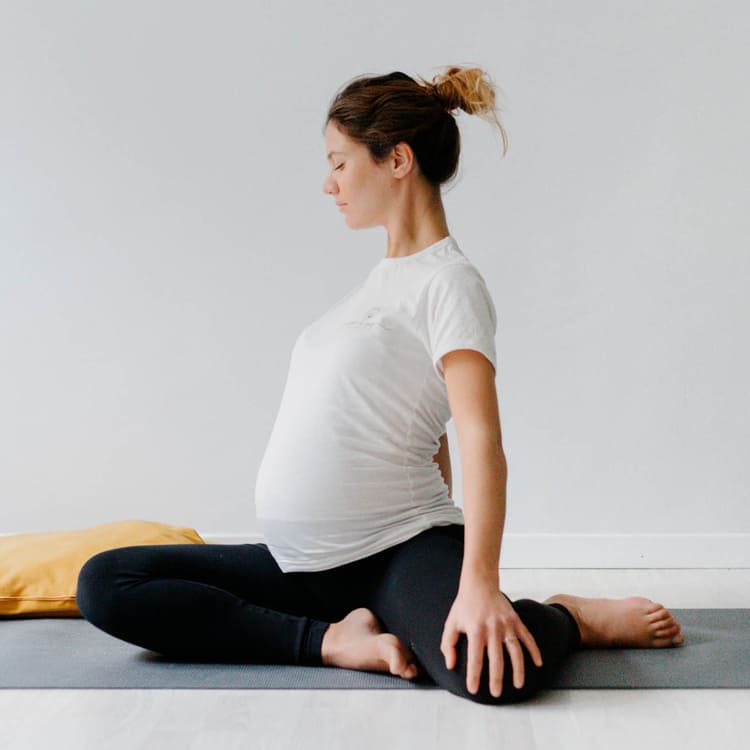 Yoga in Gravidanza a Torino.