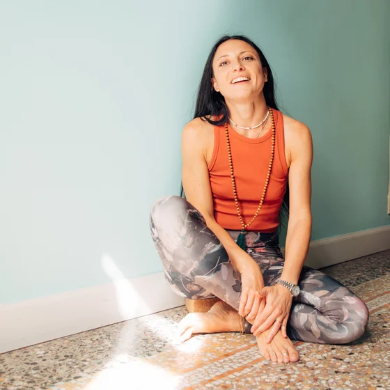 Manuela Montalcino insegnante di Vinyasa Yoga di Semi di Yug