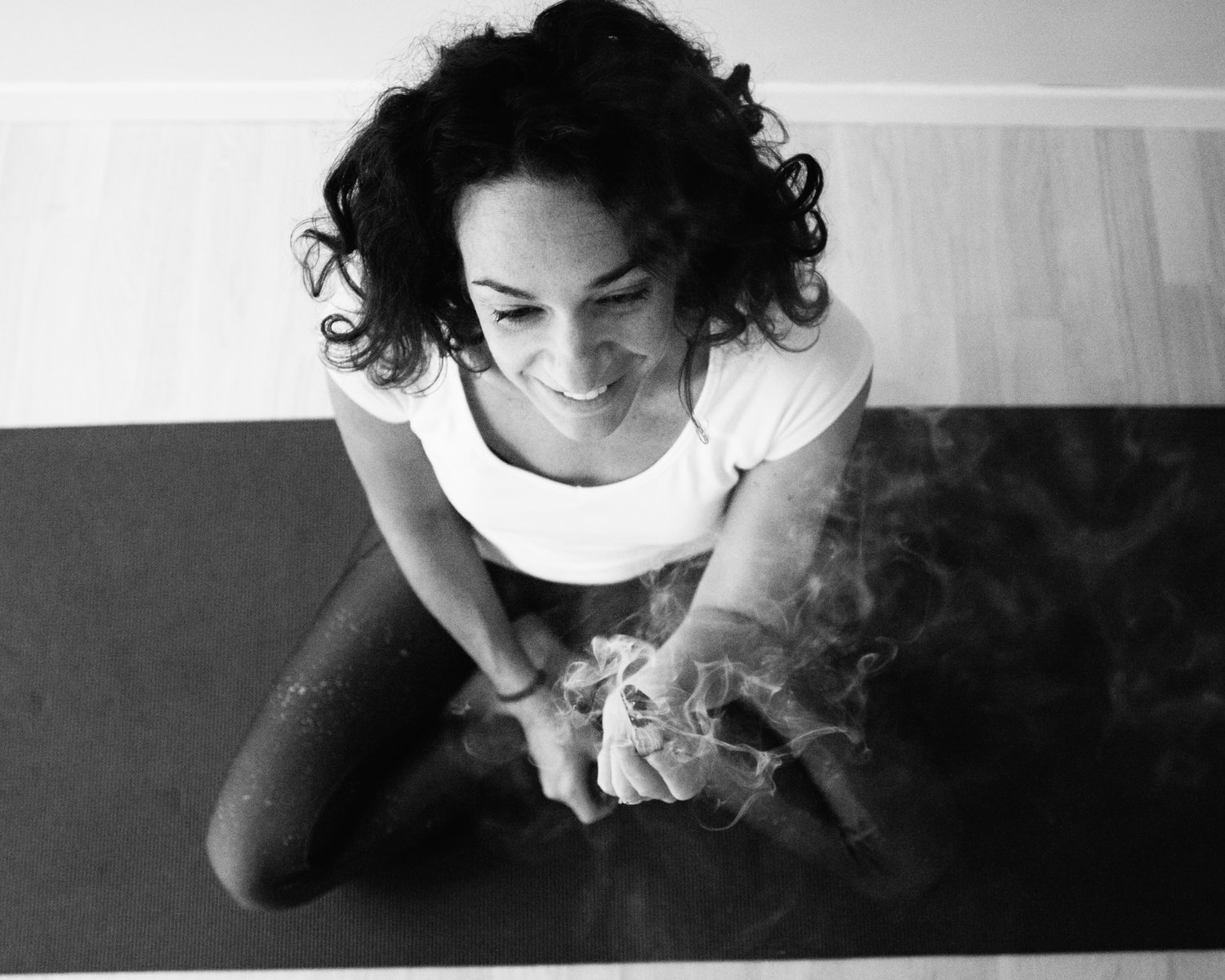 Luna Guaschino insegnante di hatha e vinyasa yoga in inglese