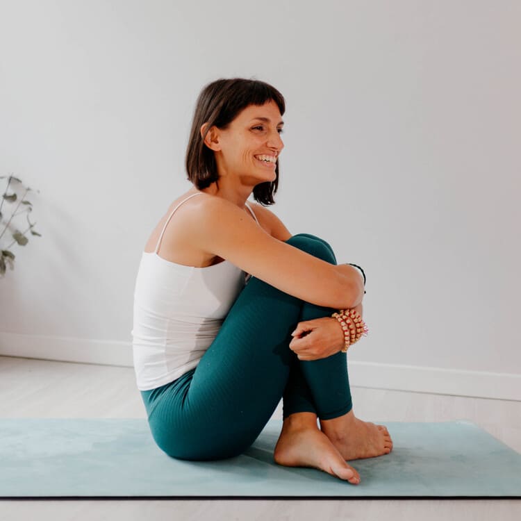 Paola Raho insegnante di hatha yoga e ashtanga yoga Paola Raho insegnante di hatha yoga e ashtanga yoga