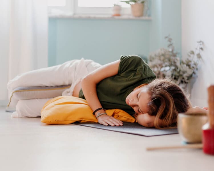 Corso di Yoga in Gravidanza e Yoga post parto Torino